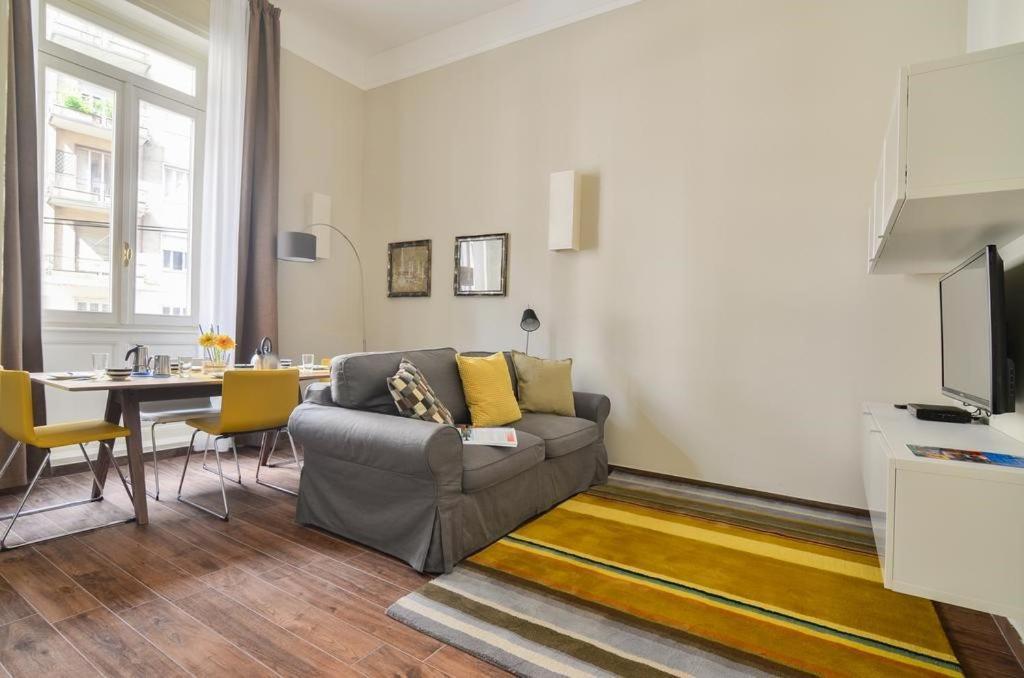 Contempora Apartments - Crocetta - Don Giovanni Милано Екстериор снимка